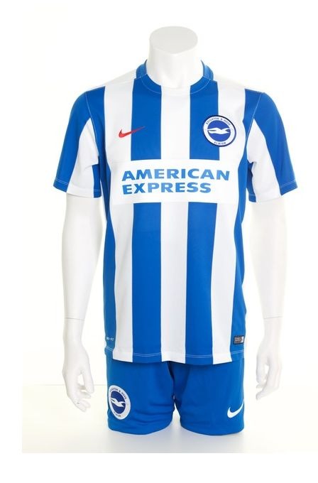 Primera equipación de Brighton & Hove Albion 16-17