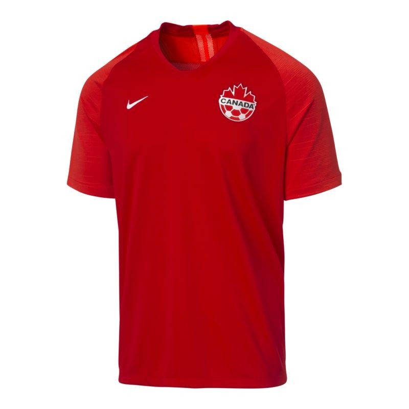 Primera equipación de Canadá 2019