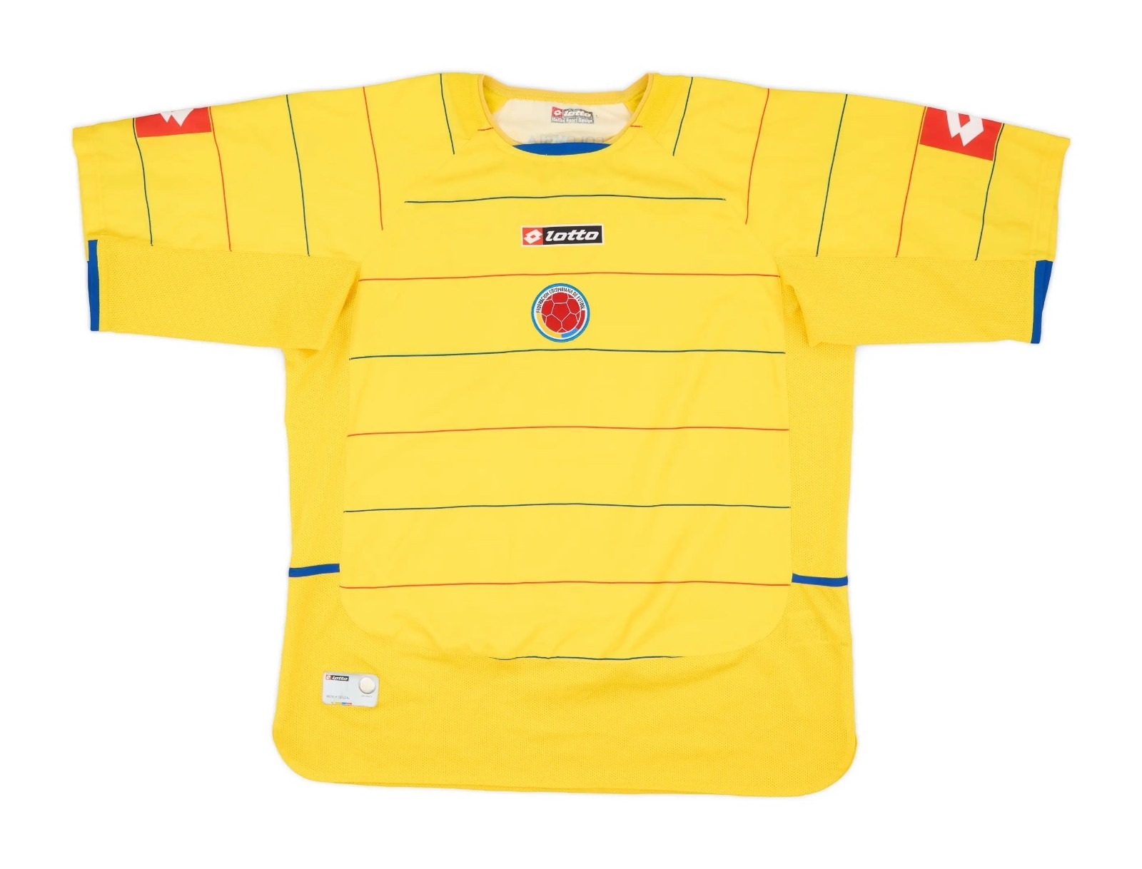 Primera equipación de Colombia 2004
