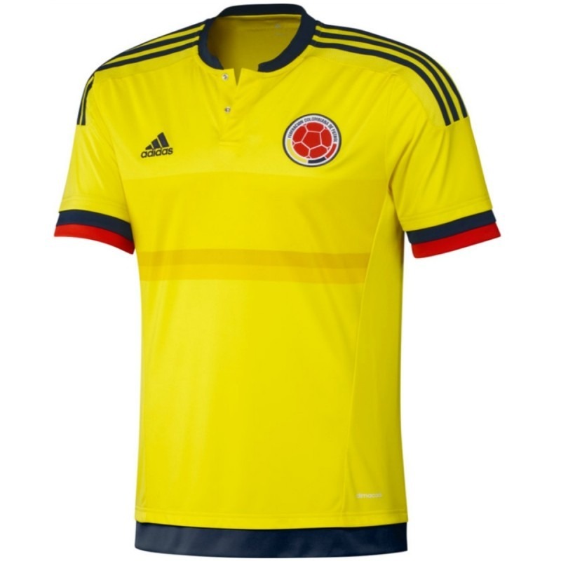 Primera equipación de Colombia 2015