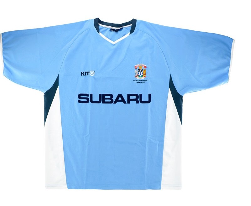 Primera equipación de Coventry City 04-05