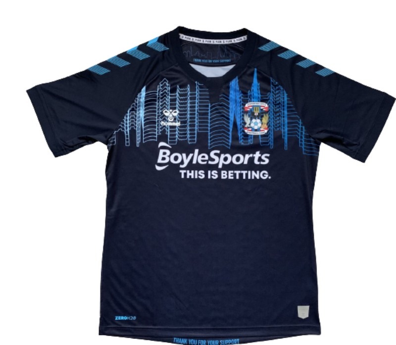 Equipación especial de Coventry City 20-21