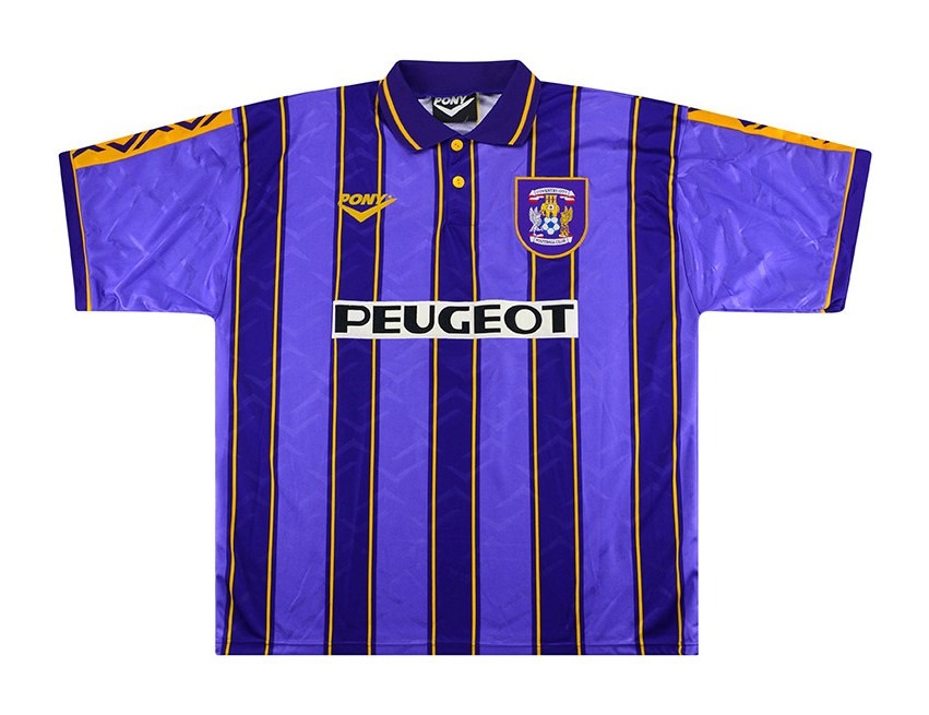 Segunda equipación de Coventry City 95-96
