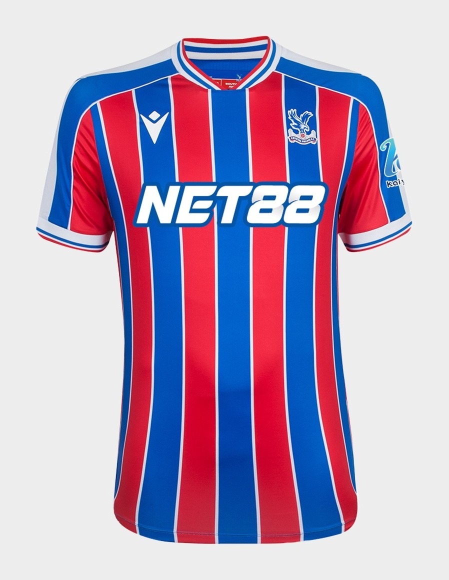 Primera equipación de Crystal Palace 25-26