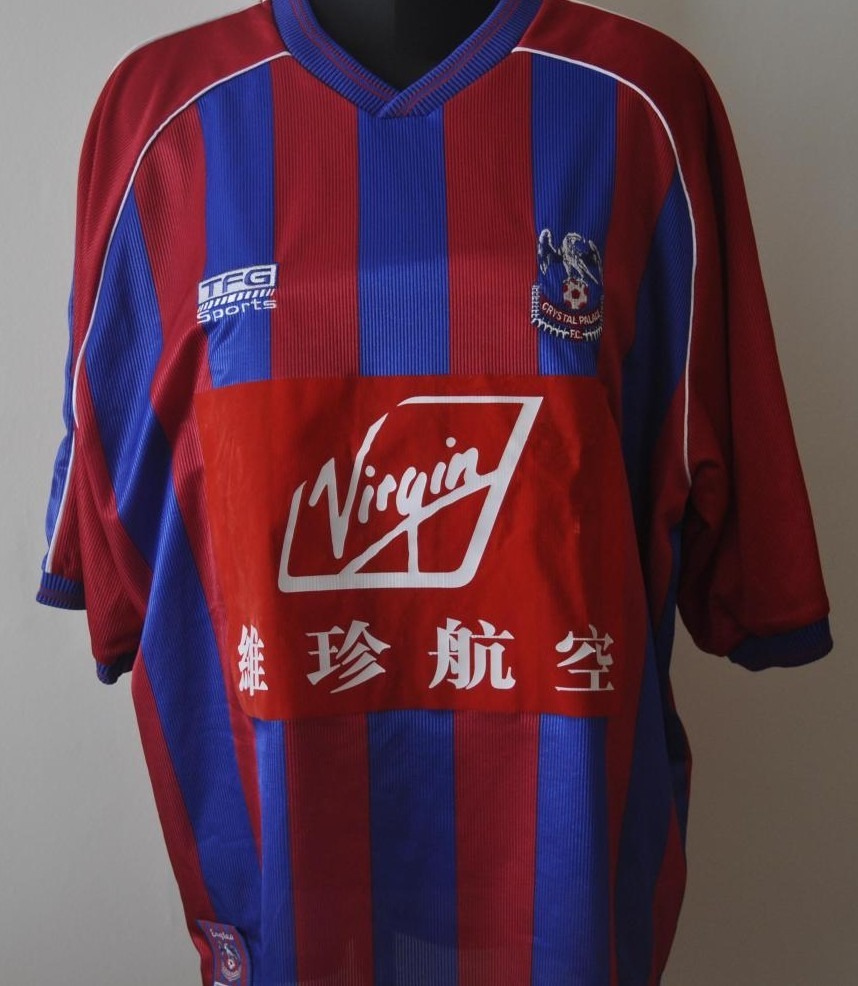 Primera equipación de Crystal Palace 99-00