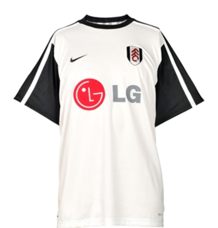 Primera equipación de Fulham FC 09-10