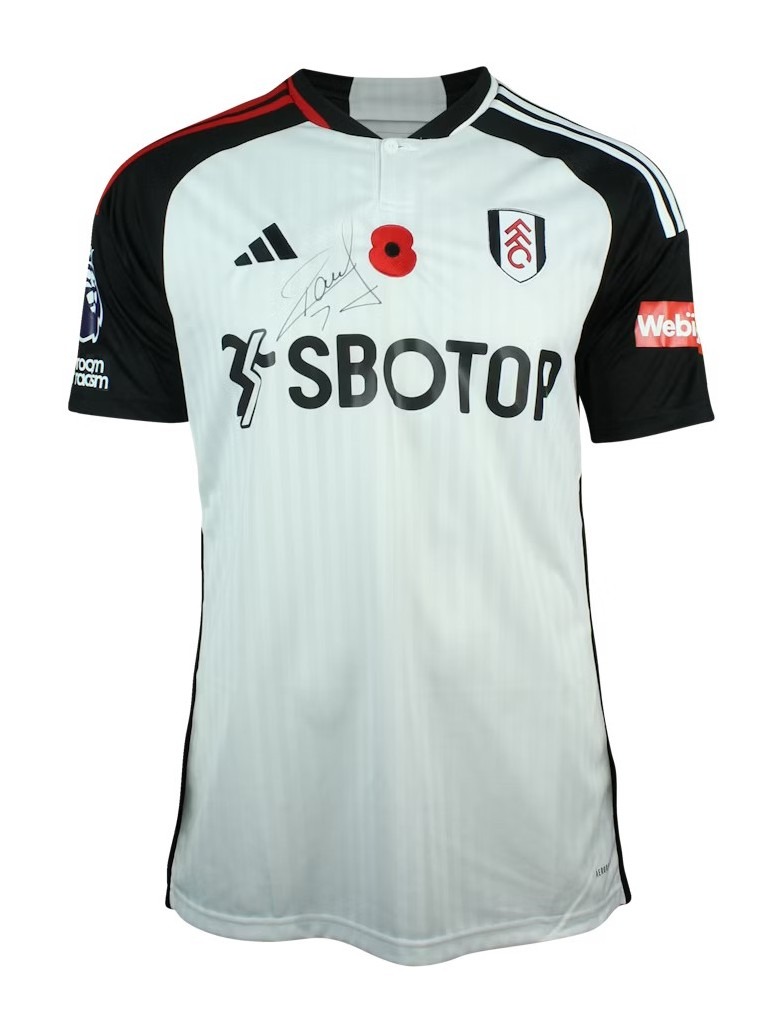 Primera equipación de Fulham FC 23-24