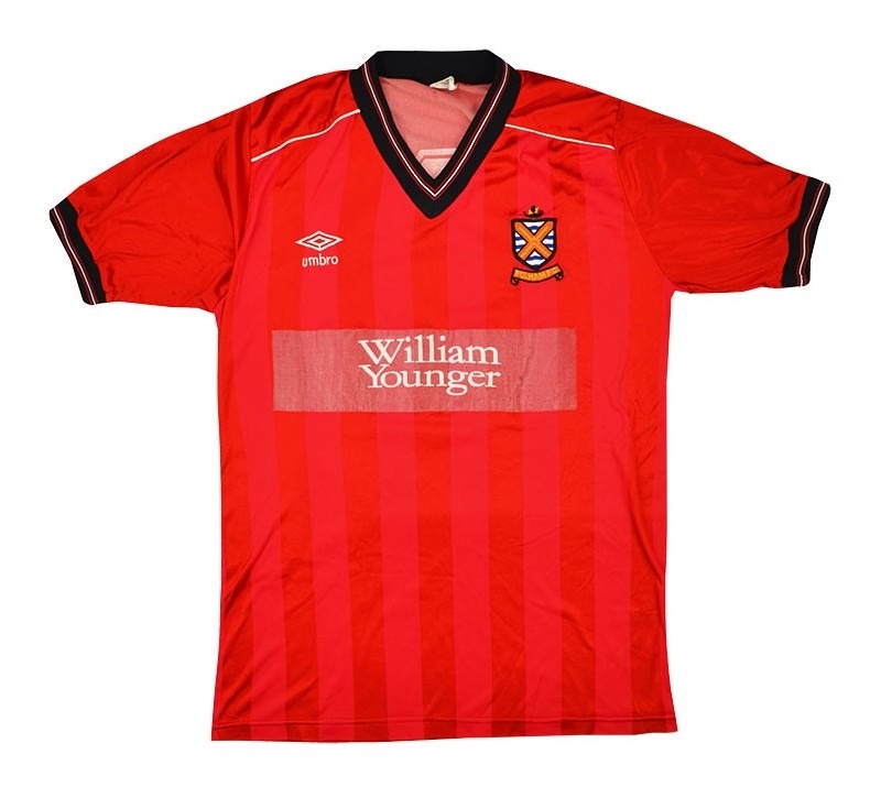 Segunda equipación de Fulham FC 84-85