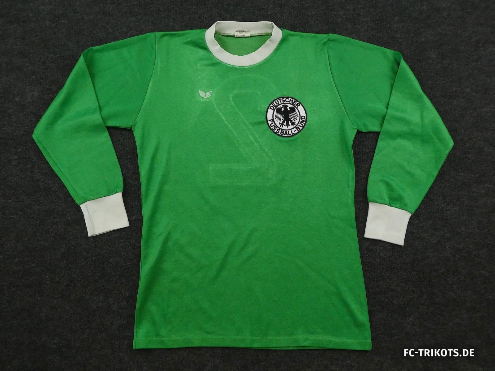 Segunda equipación de Germany 1976