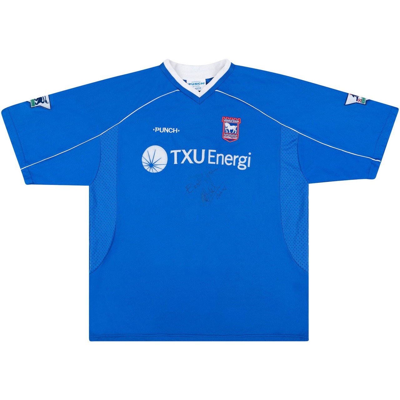 Primera equipación de Ipswich Town 01-02