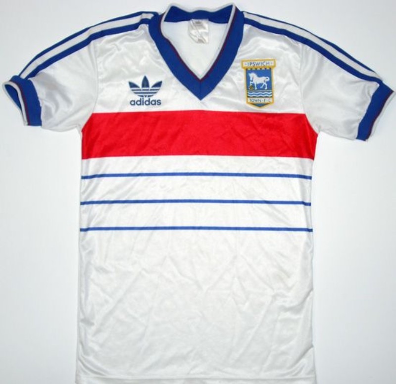 Segunda equipación de Ipswich Town 84-85