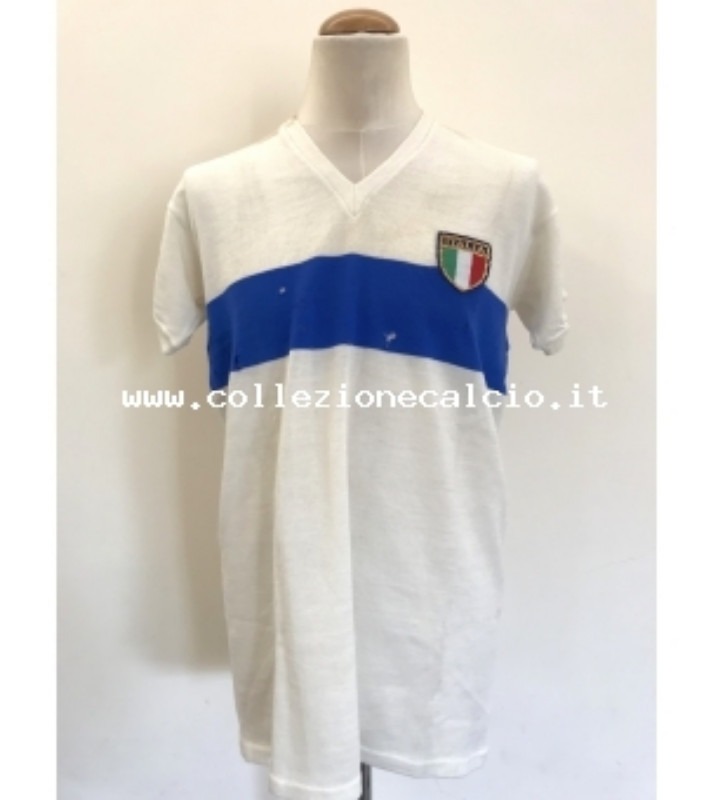 Segunda equipación de Italy 1967