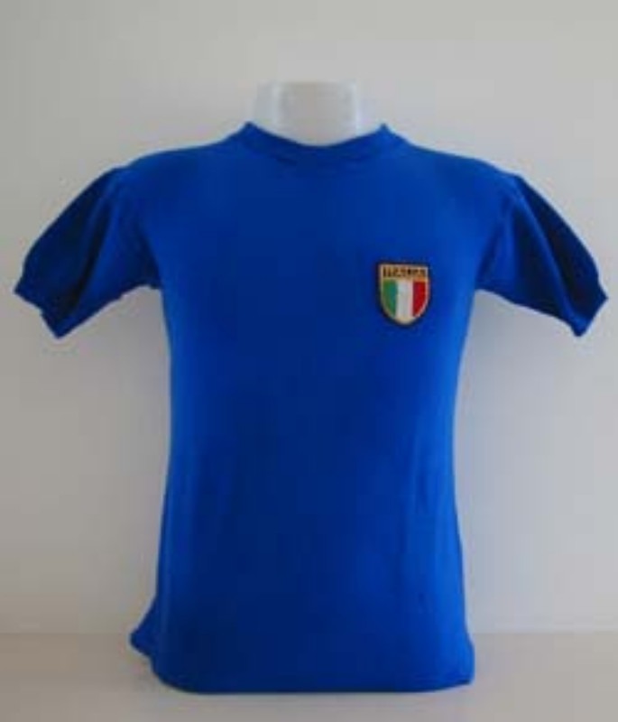 Primera equipación de Italy 1968