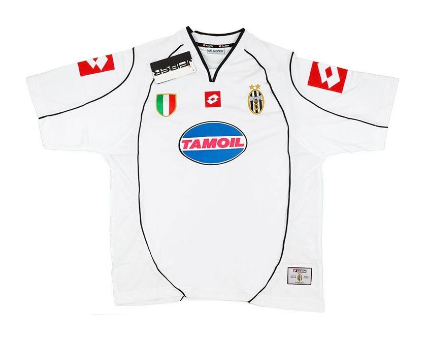 Segunda equipación de Juventus FC 02-03