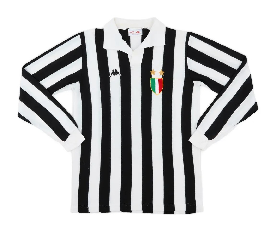 Juventus FC 82-83 Local