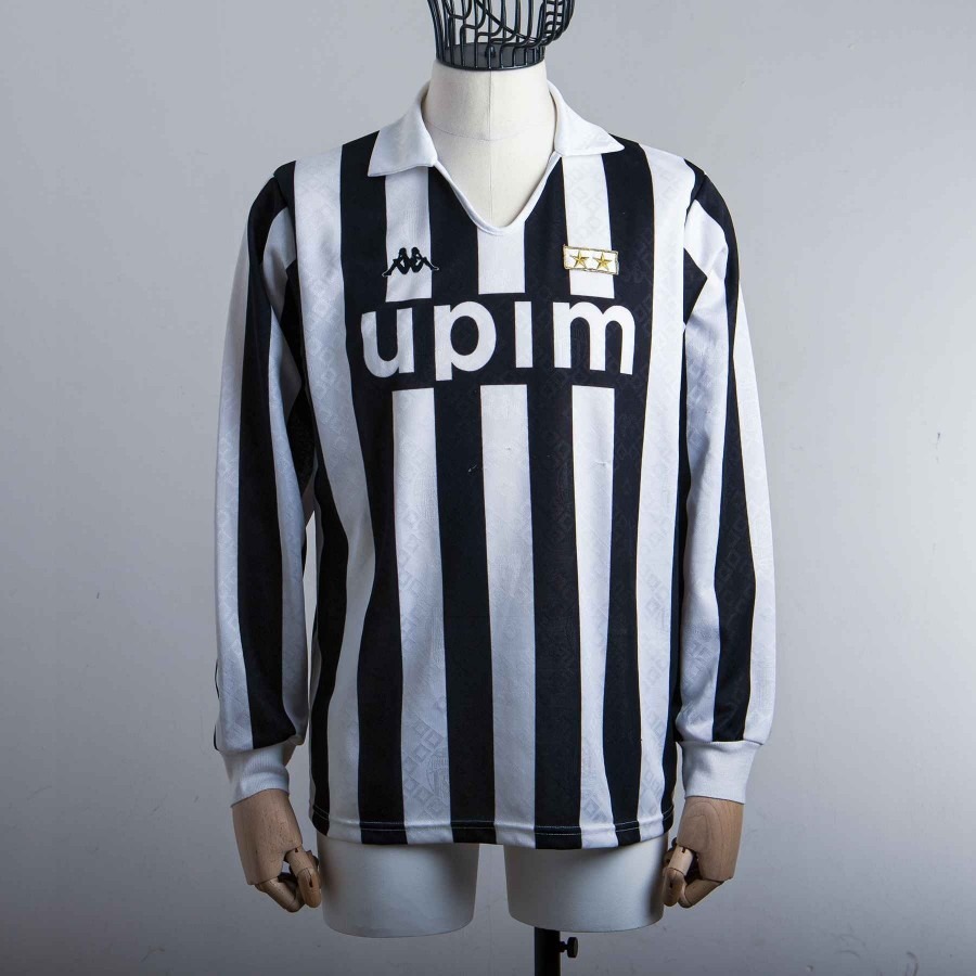 Primera equipación de Juventus FC 89-90