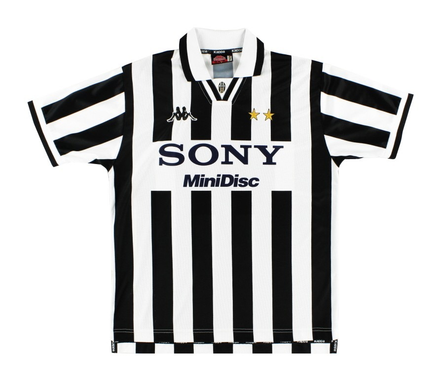 Primera equipación de Juventus FC 96-97