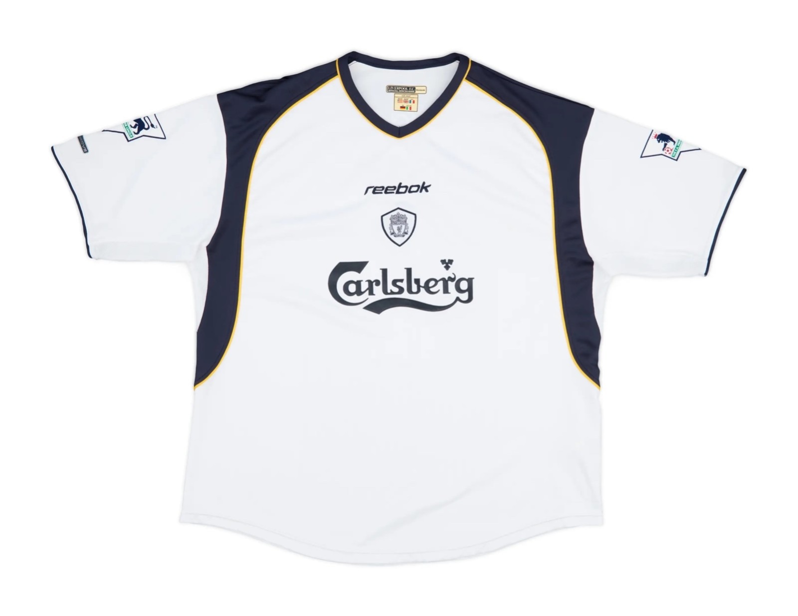 Segunda equipación de Liverpool FC 01-02
