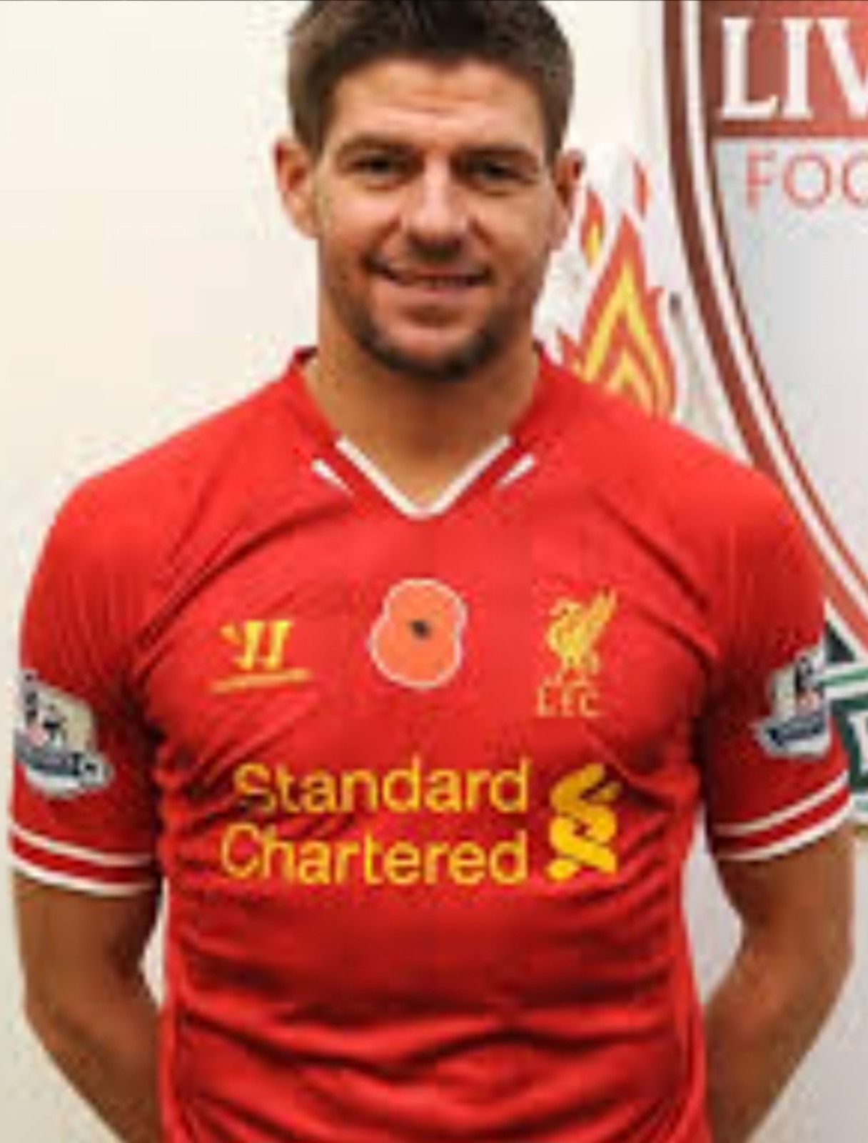 Primera equipación de Liverpool FC 13-14