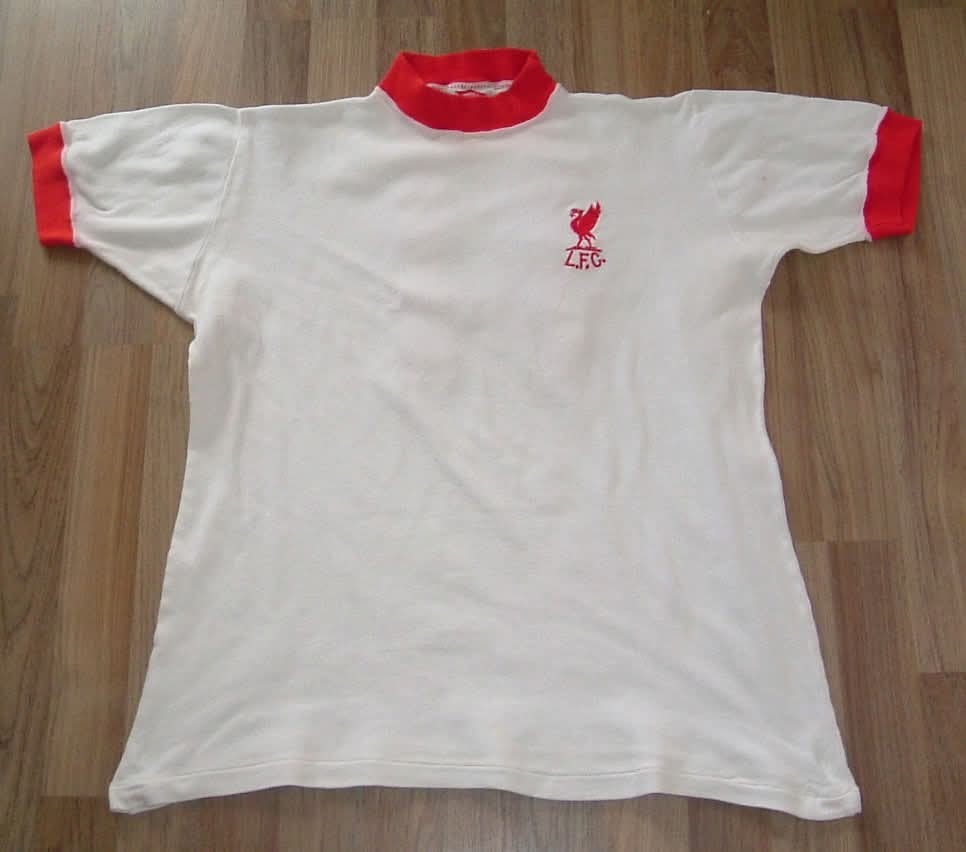 Segunda equipación de Liverpool FC 70-71