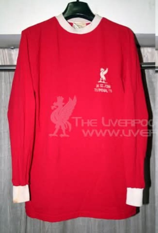Primera equipación de Liverpool FC 72-73