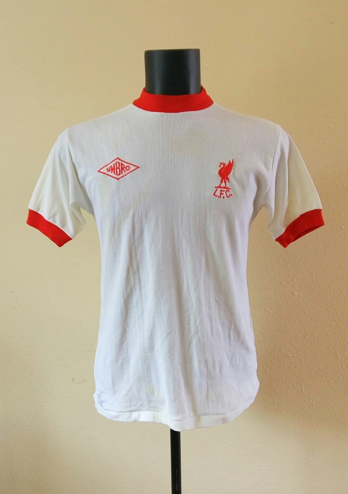 Segunda equipación de Liverpool FC 73-74