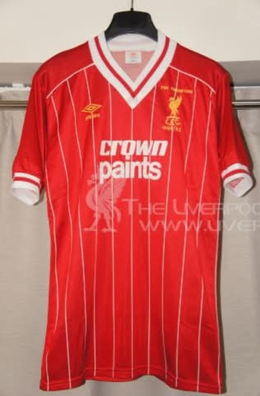 Primera equipación de Liverpool FC 82-83