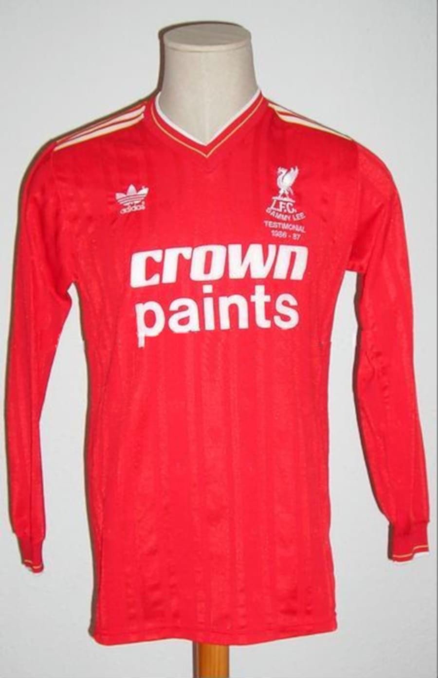 Equipación especial de Liverpool FC 86-87