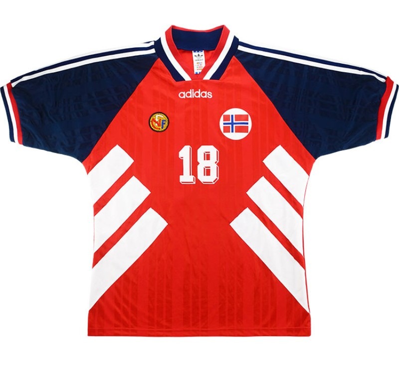 Primera equipación de Norway 1994