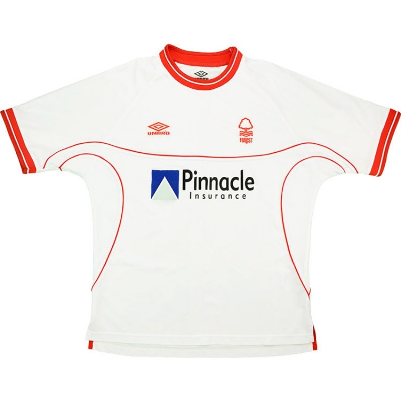 Segunda equipación de Nottingham Forest 02-03