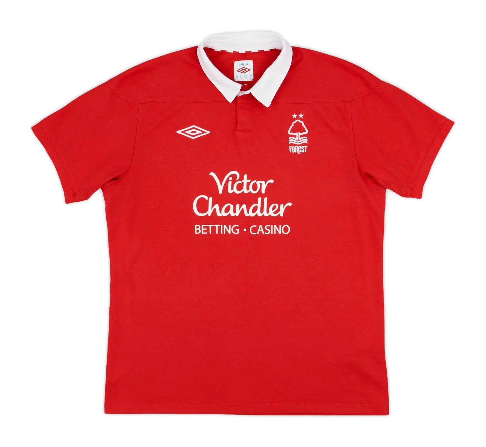 Primera equipación de Nottingham Forest 11-12