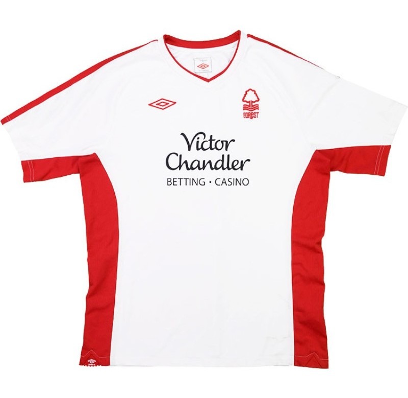 Tercera equipación de Nottingham Forest 11-12