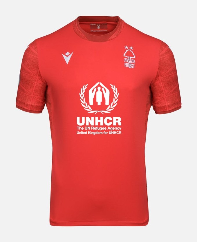 Primera equipación de Nottingham Forest 22-23
