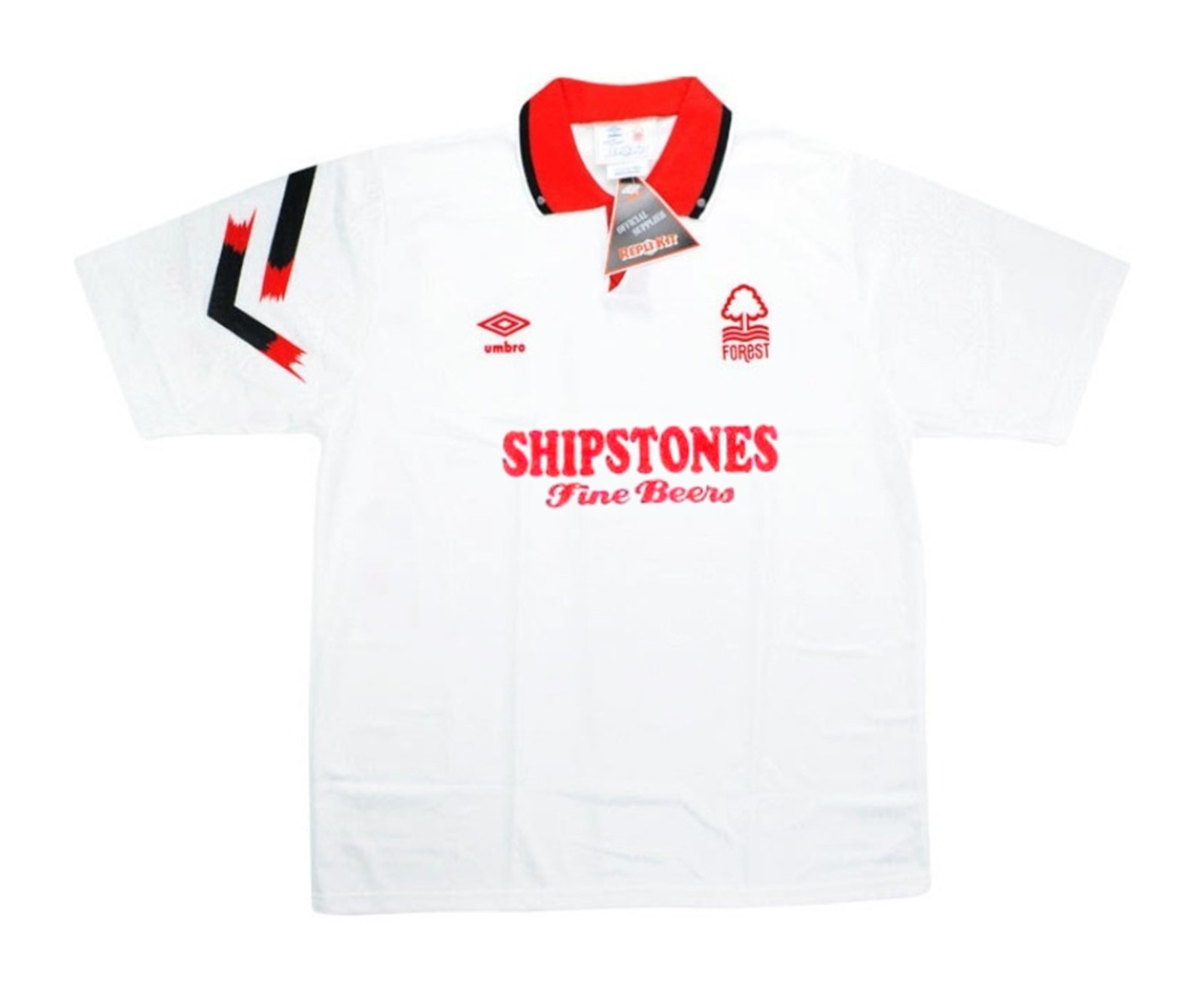 Segunda equipación de Nottingham Forest 92-93