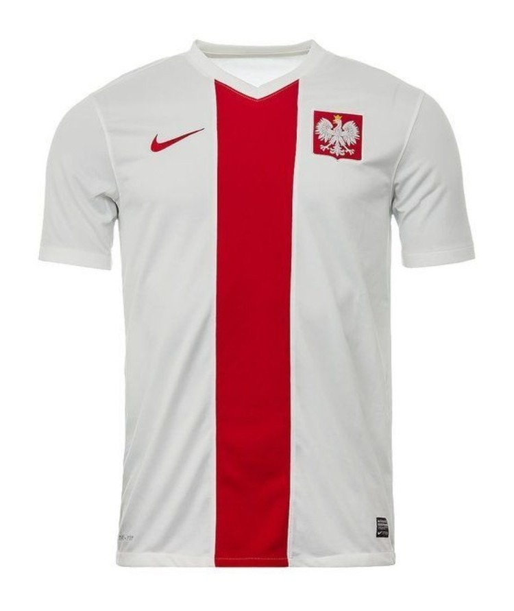 Primera equipación de Poland 2014