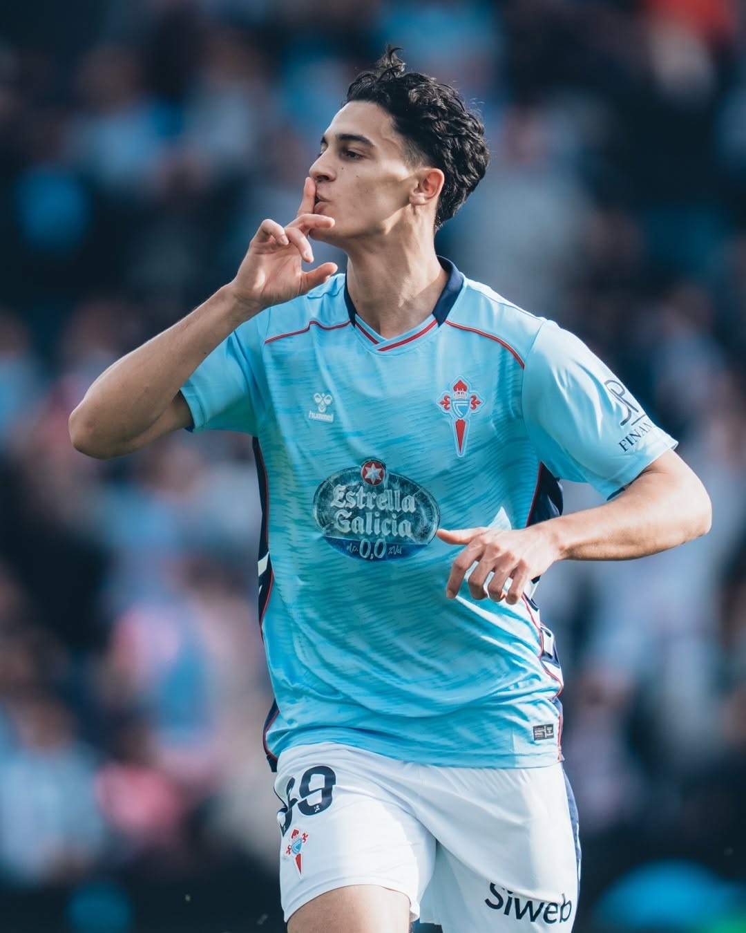 Primera equipación de RC Celta de Vigo 25-26