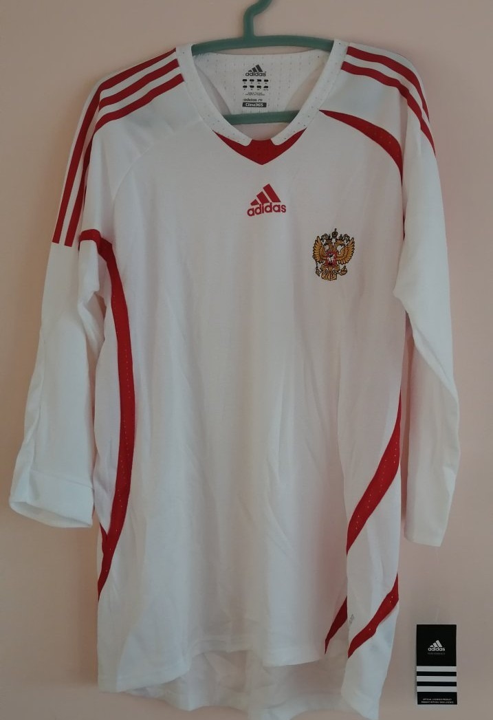 Segunda equipación de Rusia 08-09