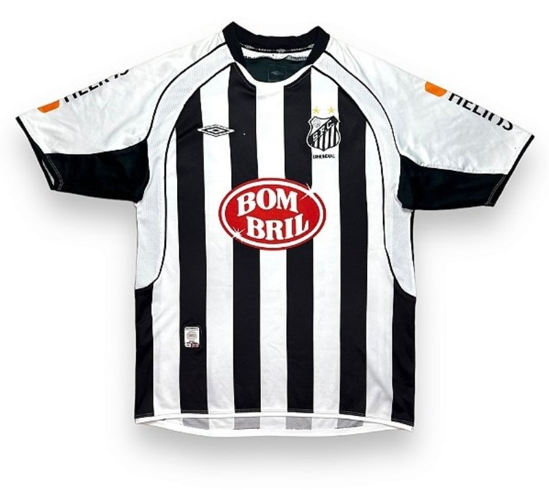 Segunda equipación de Santos FC 2004