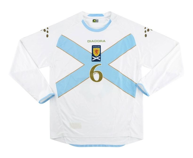 Segunda equipación de Scotland 2007