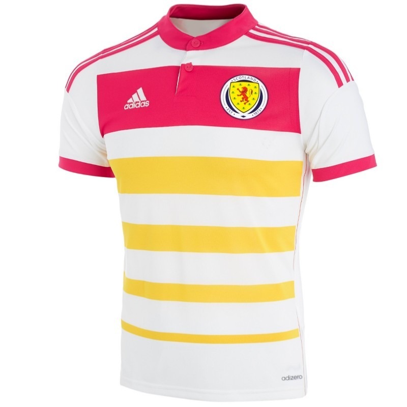 Segunda equipación de Scotland 2014
