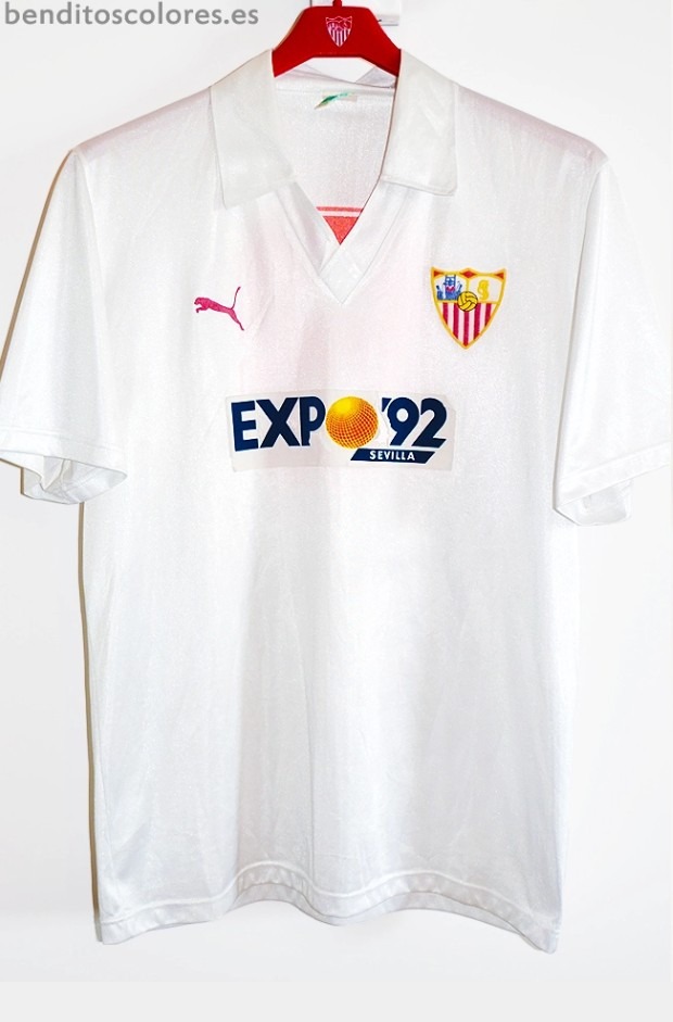 Sevilla FC 88-89 Local