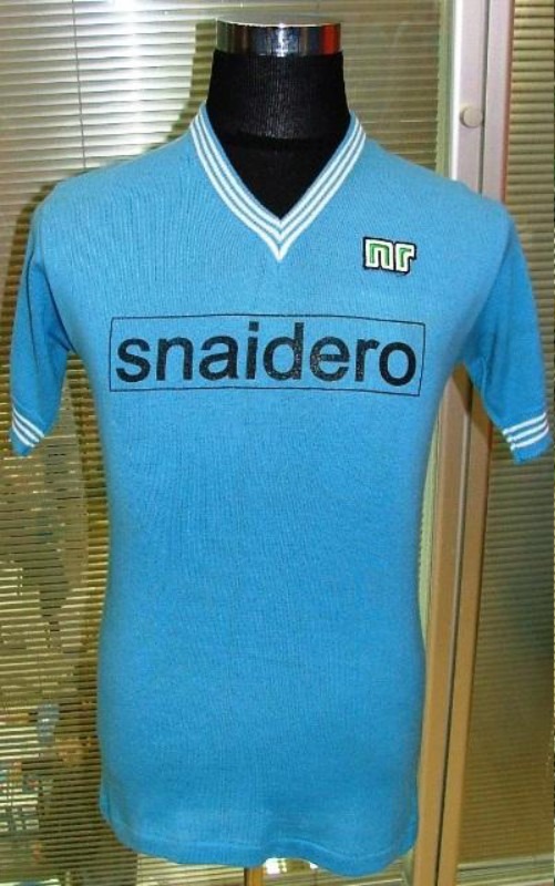 Primera equipación de SSC Napoli 81-82