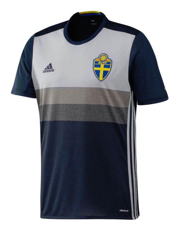 Segunda equipación de Sweden 2016