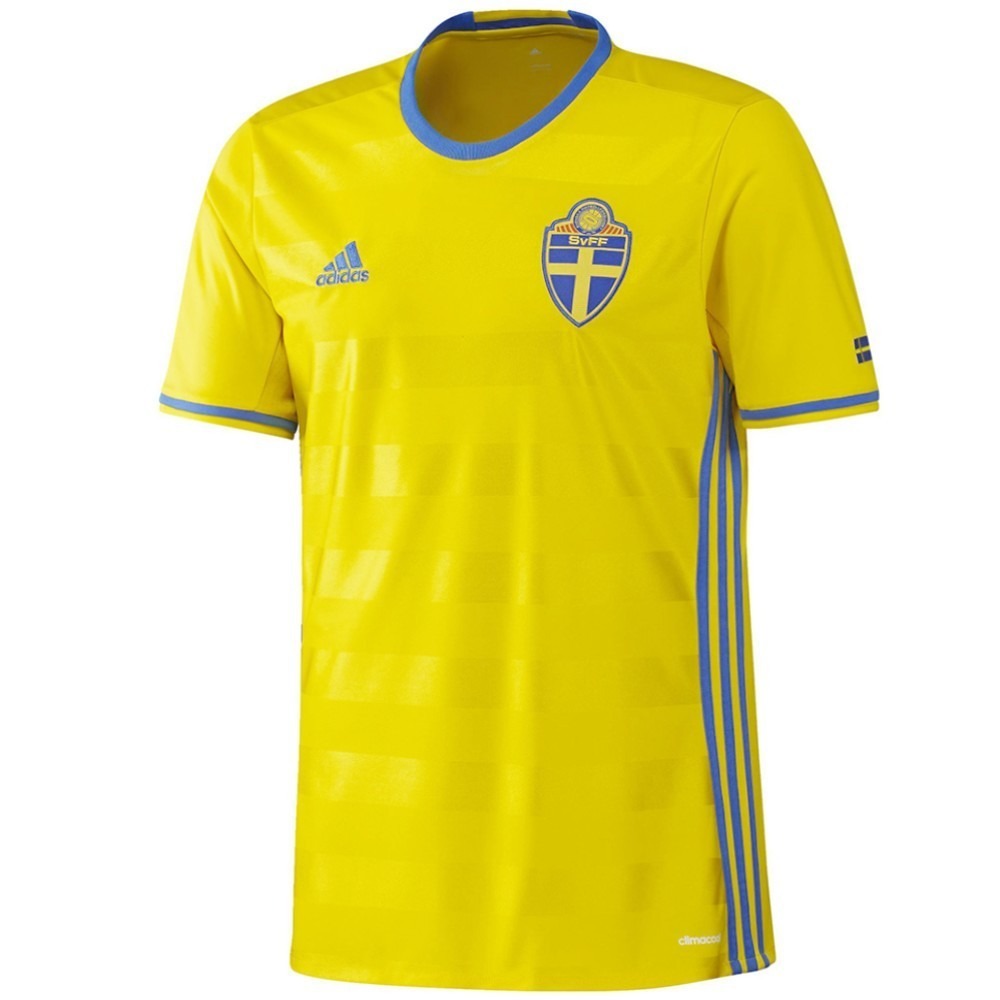 Primera equipación de Sweden 2016