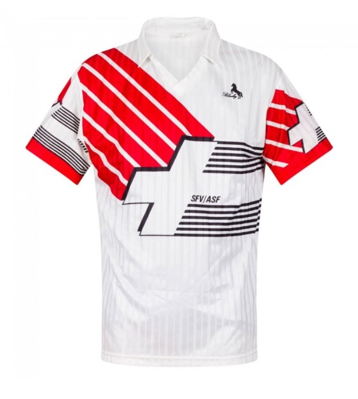 Segunda equipación de Switzerland 1990