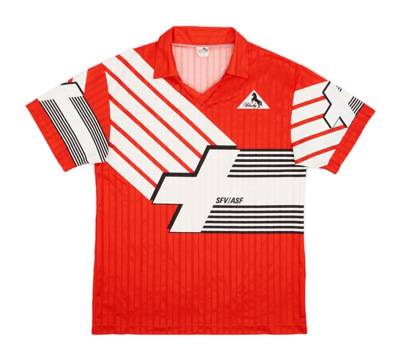 Primera equipación de Switzerland 1990