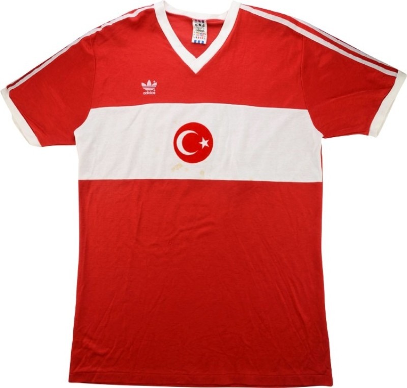 Segunda equipación de Türkiye 1984