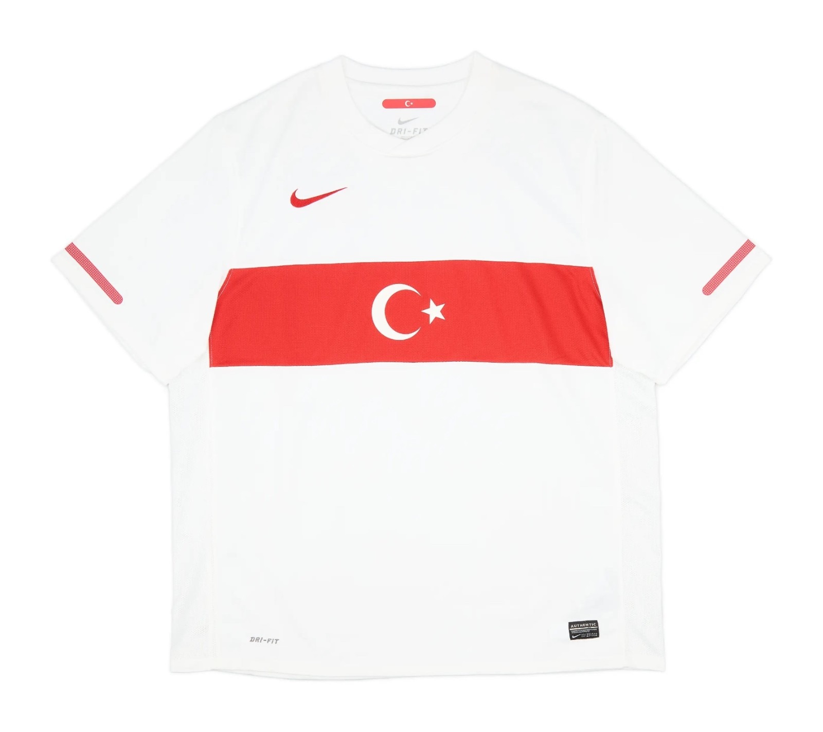 Segunda equipación de Türkiye 2010