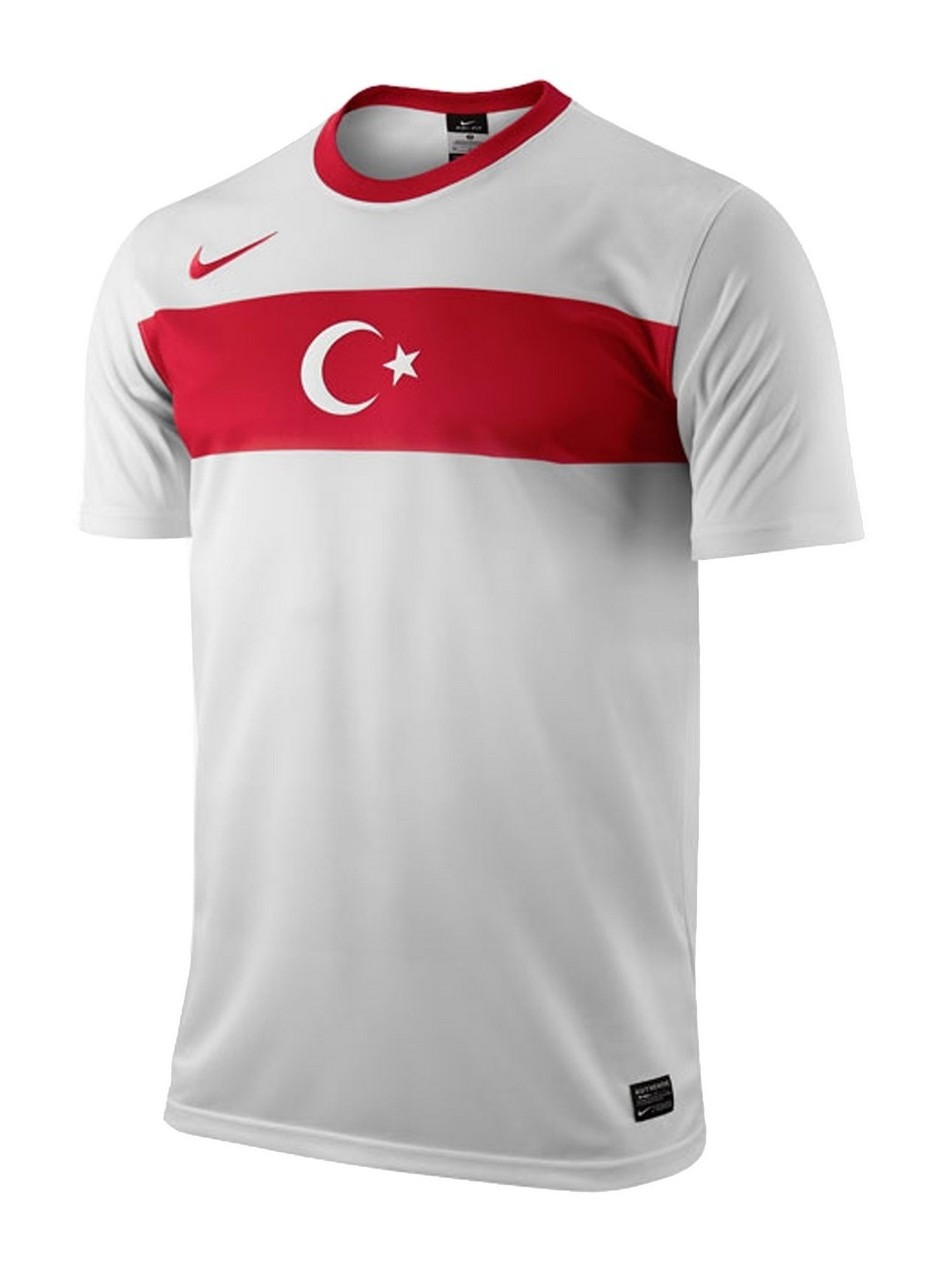 Segunda equipación de Türkiye 2012