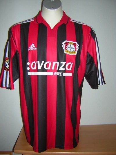 Bayer 04 Leverkusen 00-01 Local 3